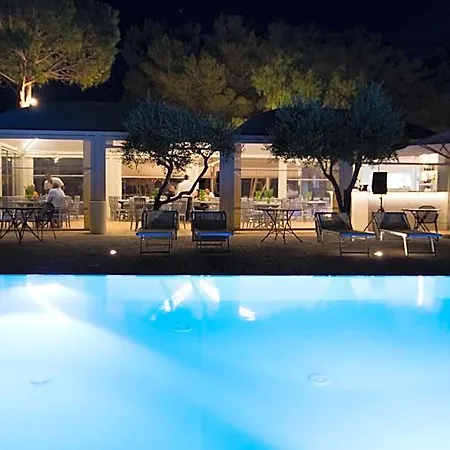 מלון Garden Salento סאלבה